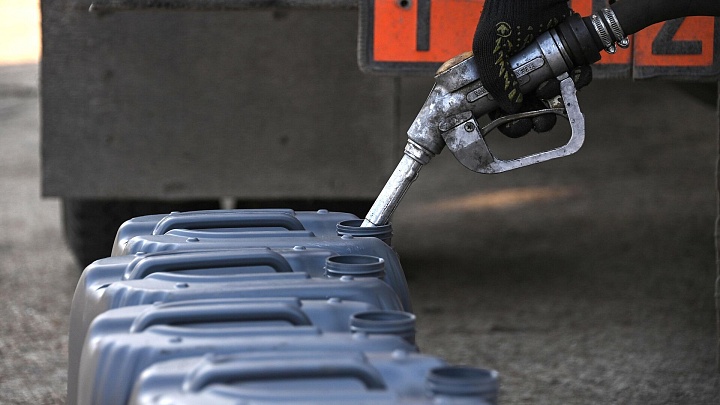 Правительство продлит запрет на экспорт бензина до конца года