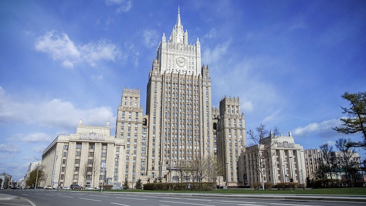 МИД России заявил, что международные организации не обращают внимания на преследование УПЦ