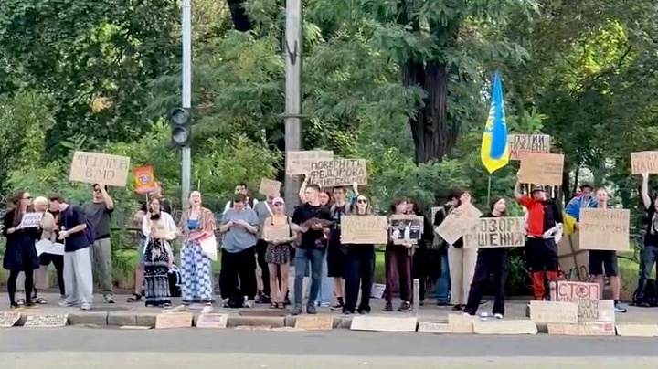 СМИ сообщают о митинге против отставки Федорова у здания Верховной рады