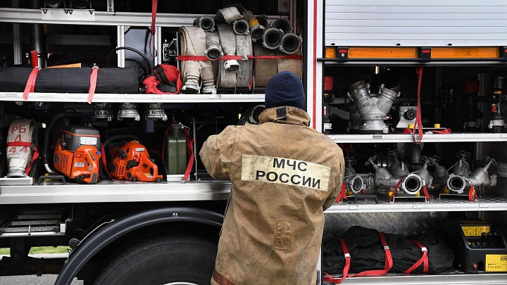 Обломки беспилотника рухнули на предприятие в порту Кубани